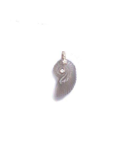 CHARM NAUTILUS Moonstone Grise Bélière diamant argent plaqué or 24 cts brillant des détails fins